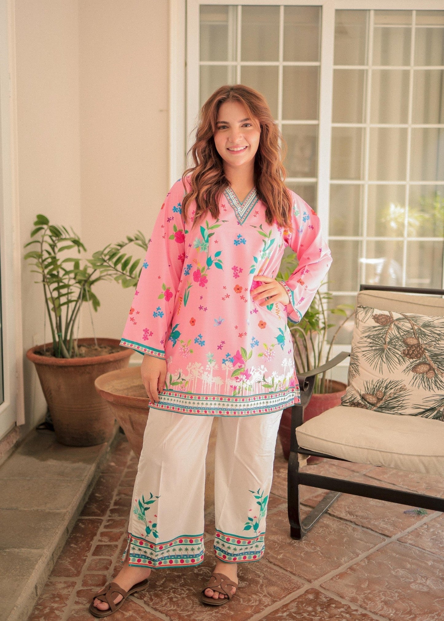 Unstitched Dananeer 2pcs Digital Printed Set - UN-8220