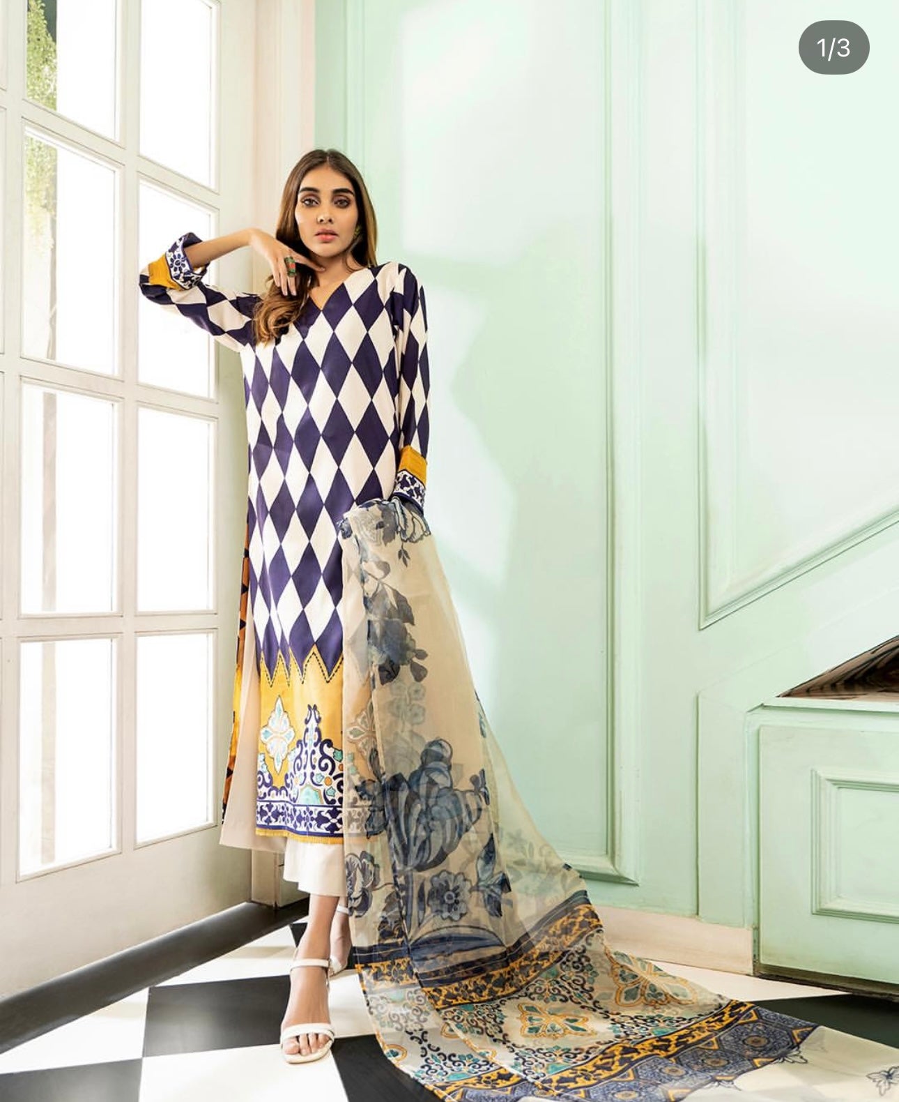 Unstitched 2pcs Digital Printed Set - UN-8219