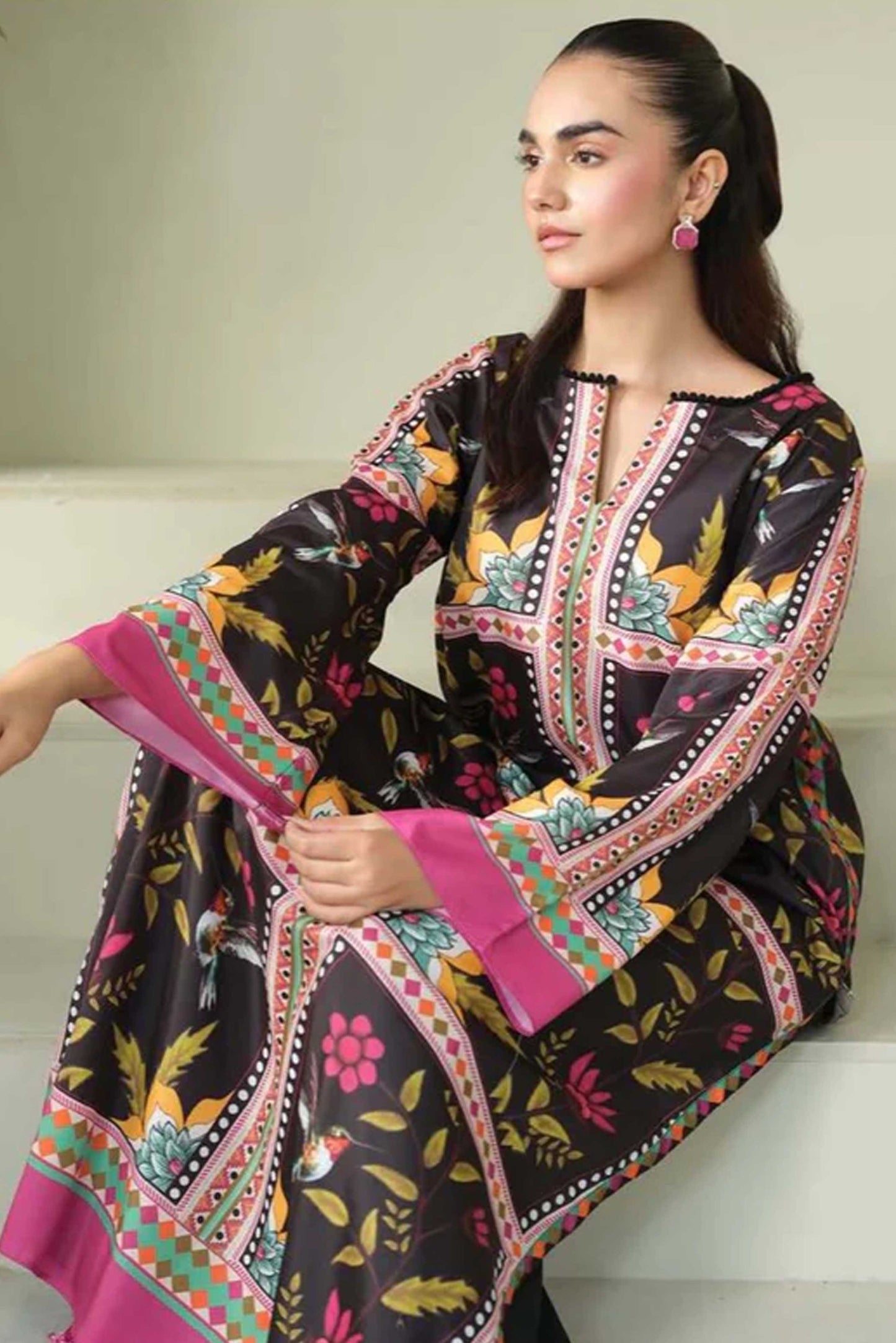 Best Selling Digital Printed Dress In Black Color 2Pcs - Z826