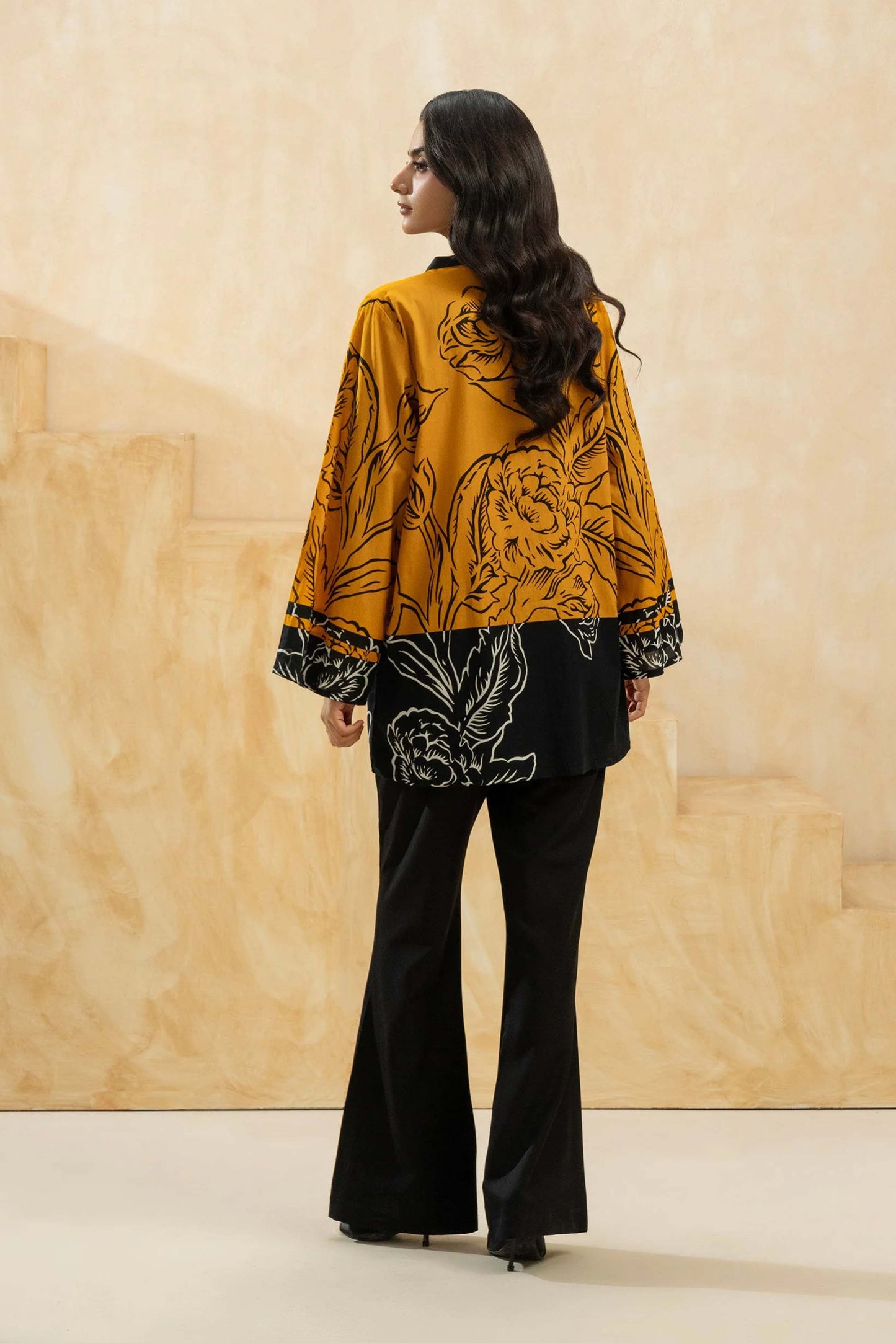 Printed Dress In Black And Mustard 2Pcs - 832