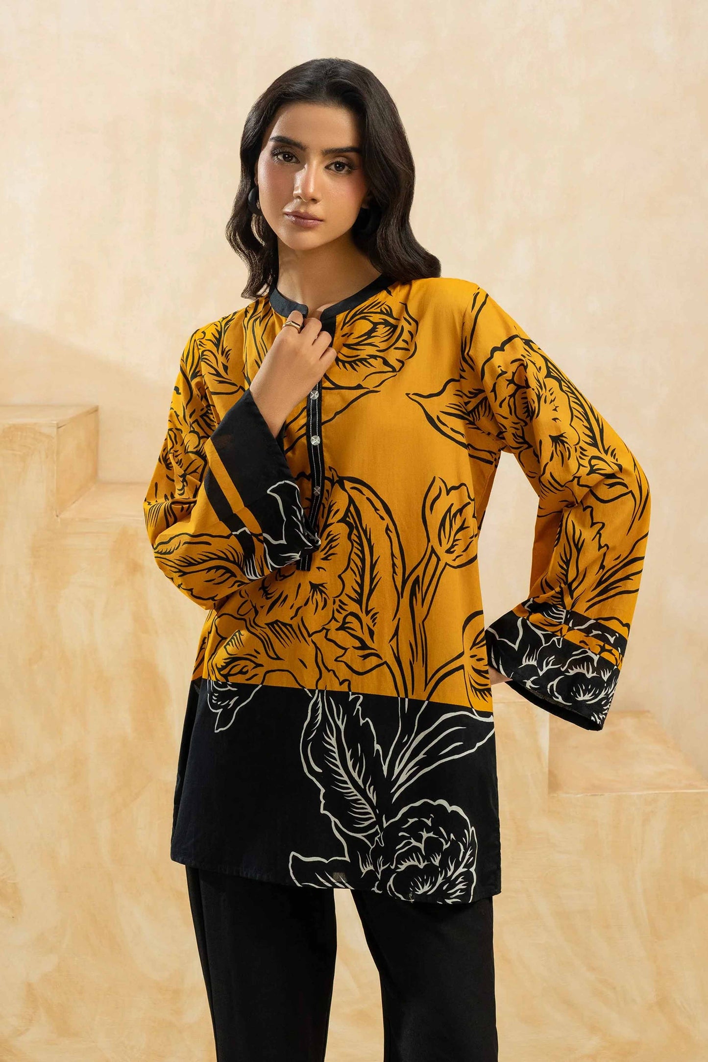 Printed Dress In Black And Mustard 2Pcs - 832