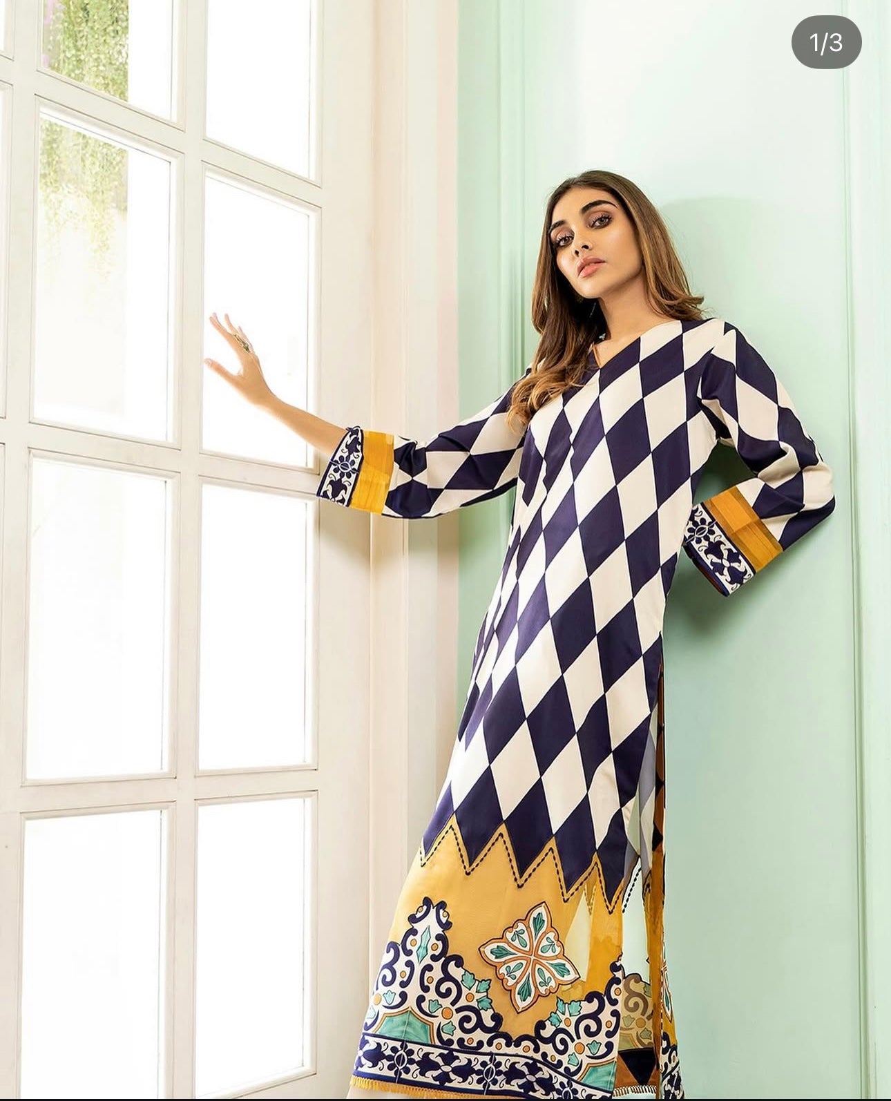 Unstitched 2pcs Digital Printed Set - UN-8219