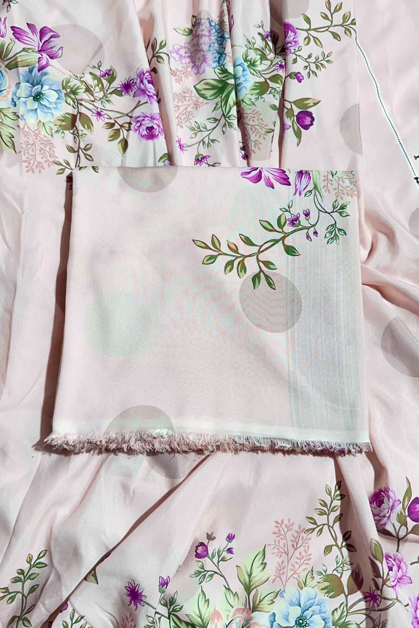 Unstitched 2pcs Digital Printed Set - UN-8221